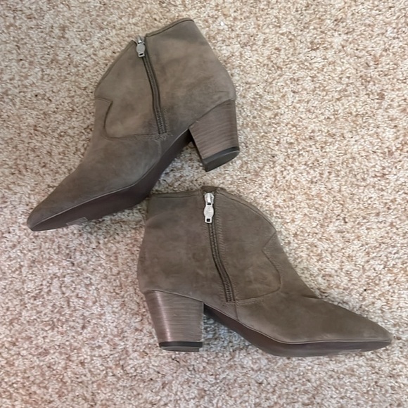 Ash Spiral Mid Heel Suede Booties - Picture 3 of 5
